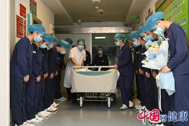 小宇没走，他还“活着” ——男童意外离世，家人捐献孩子器官拯救5人